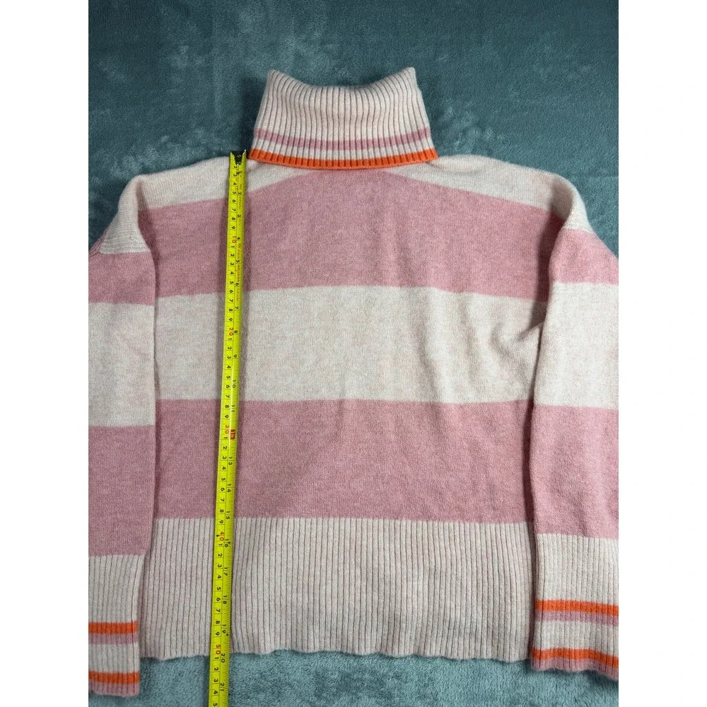 J. Crew crew pink